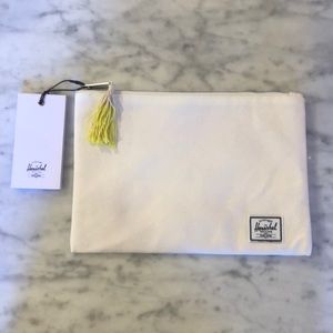 Herschel Network Pouch (Large)